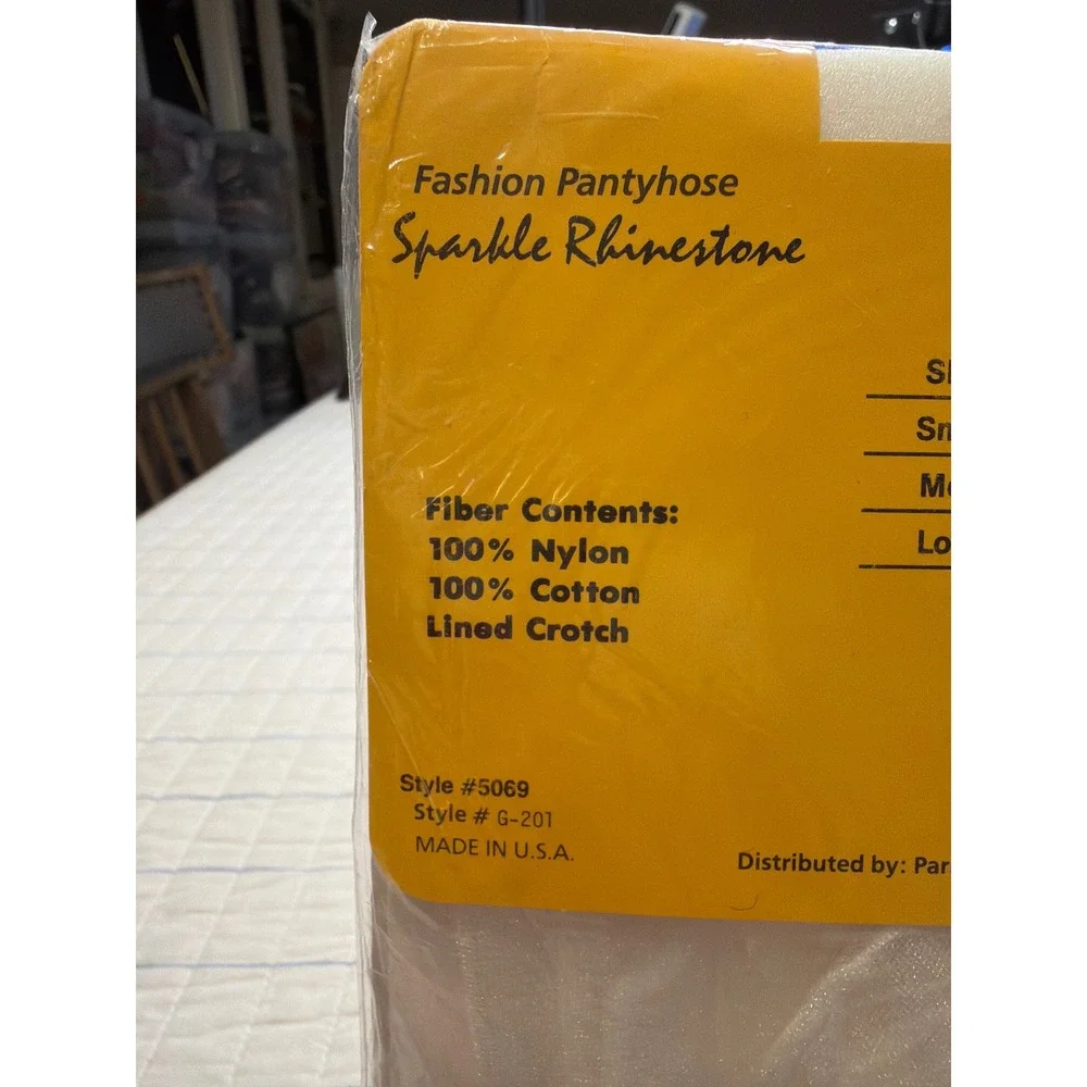 Vintage 1985 Parklane Sparkle Rhinestone Fashion Pantyhose White Medium 5069 USA